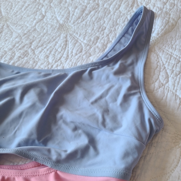 Juicy Couture Colour Block Swimsuit - Picture 4 of 10
